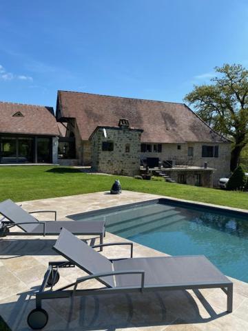 Agreable Chambre D Hote Avec Piscine Et Jacuzzi Thégra Eksteriør billede