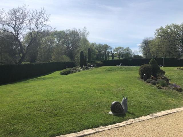 Agreable Chambre D Hote Avec Piscine Et Jacuzzi Thégra Eksteriør billede